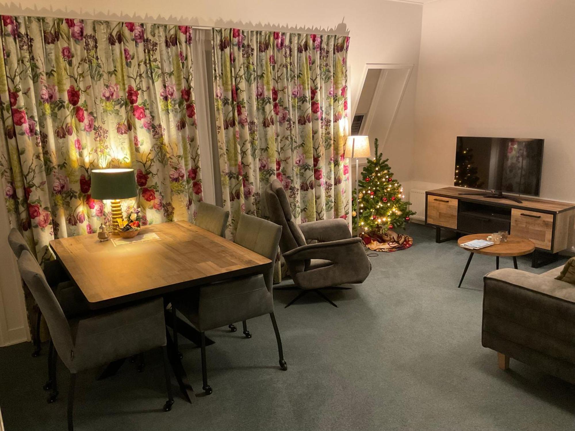 ברחן אן זיי Appartementen De Strandloper מראה חיצוני תמונה